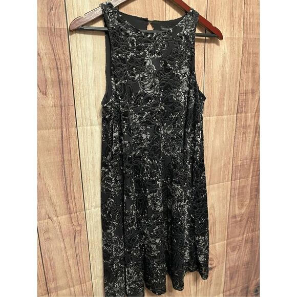 Adrienne Vittadini Medium NWT Black Velvet Burnout Floral Dress - Picture 3 of 7
